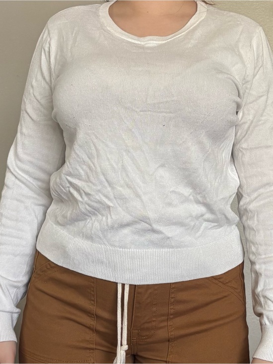 H&M Sweaters - H&M White Fine Knit Crewneck Sweater Women's Size M Long Sleeve